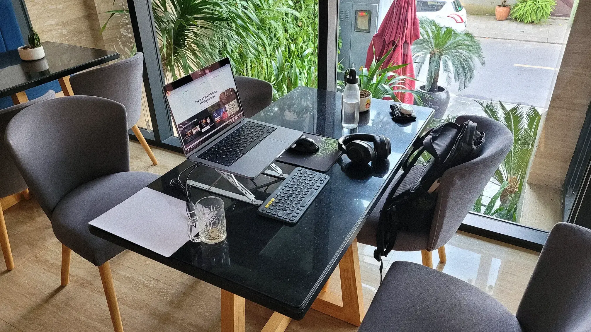 My mobile office while travelling